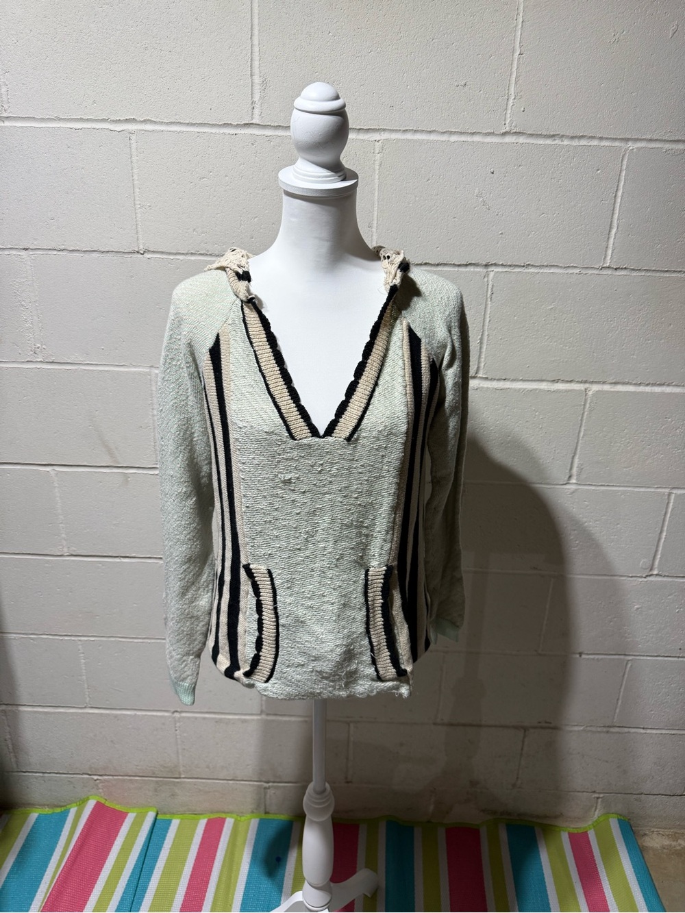 BKE Light Mint Striped V-Neck Hoodie Sweater